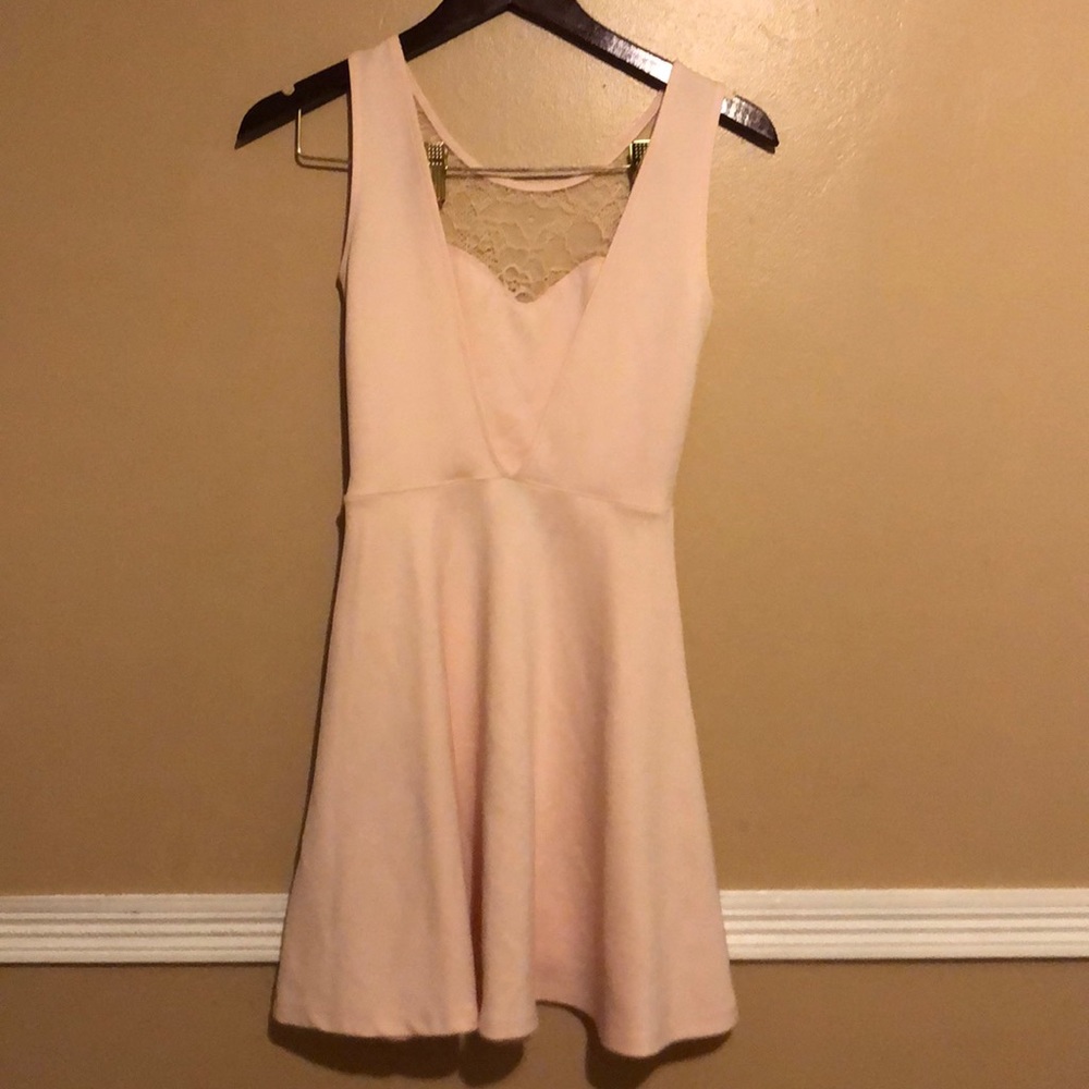 Dress - Picture 2 of 4